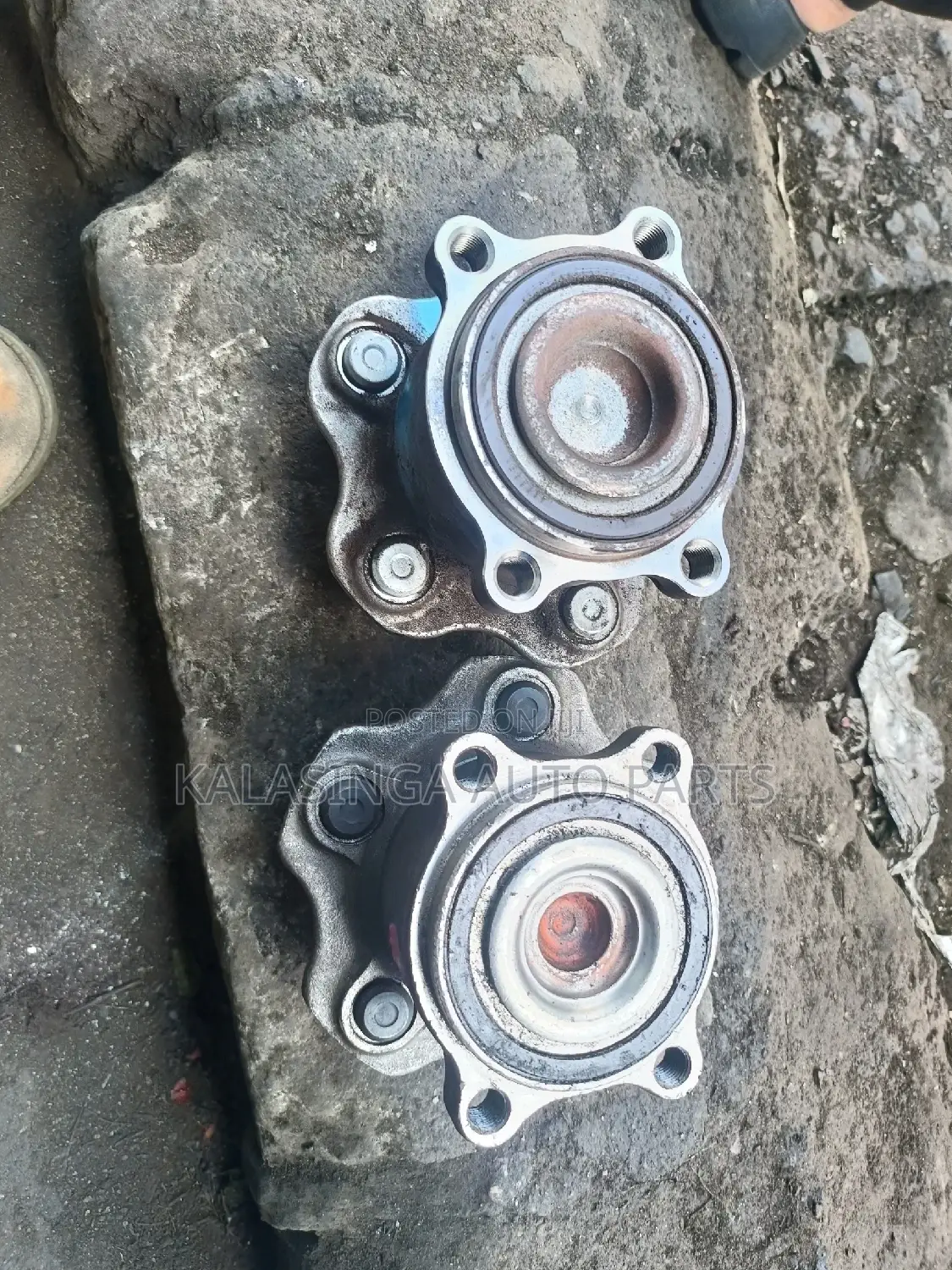 Rear Hub Nissan Teana
