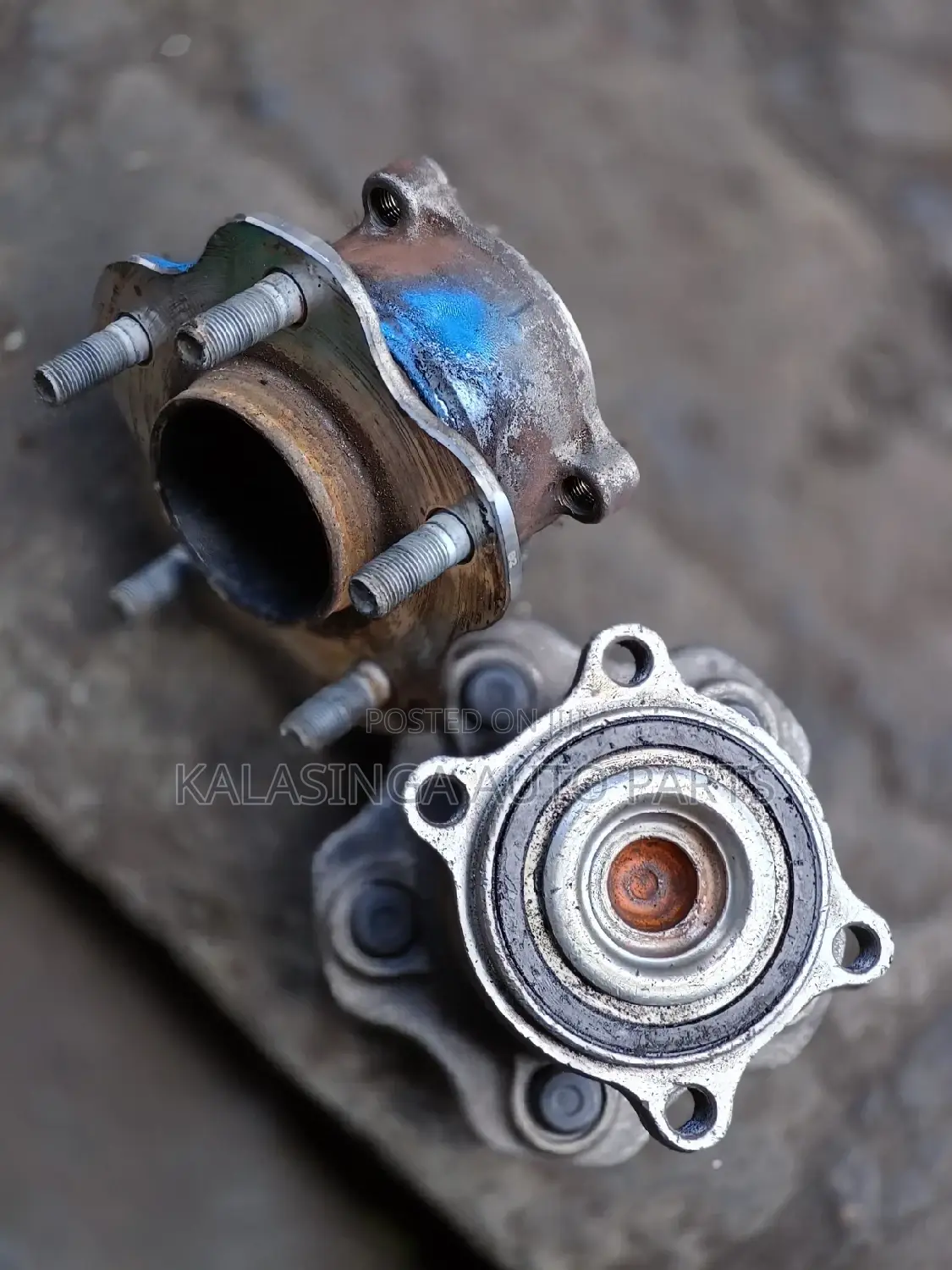 Rear Hub Nissan Teana