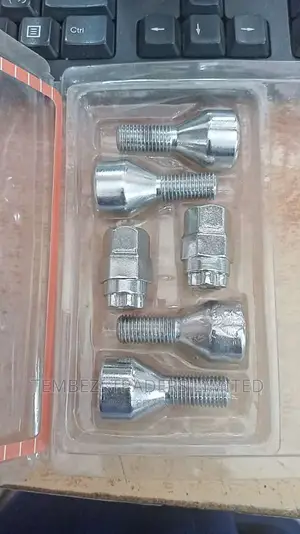 Mercedes Thread Lock Nuts