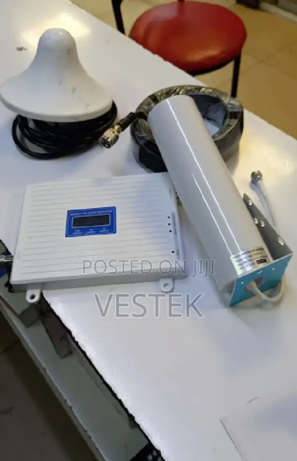  New Unbeatable Signal Booster/Phone Booster/Signal Booster