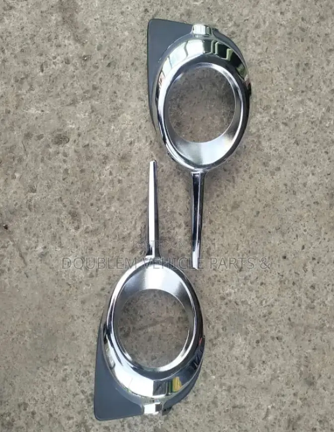 Foglight/Foglamp Covers Toyota Vanguard