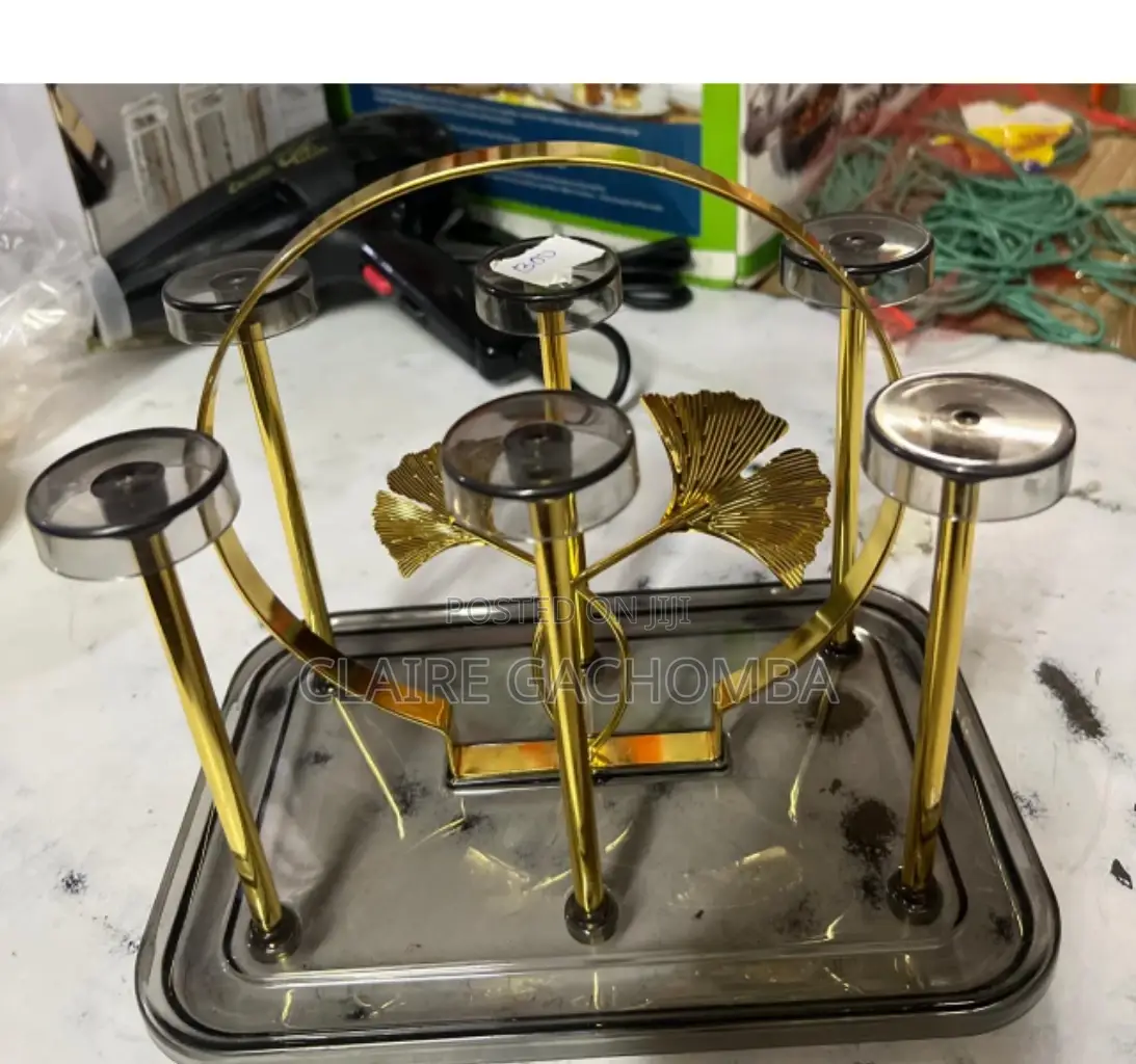 Gold Arc Glass Holder Rack 