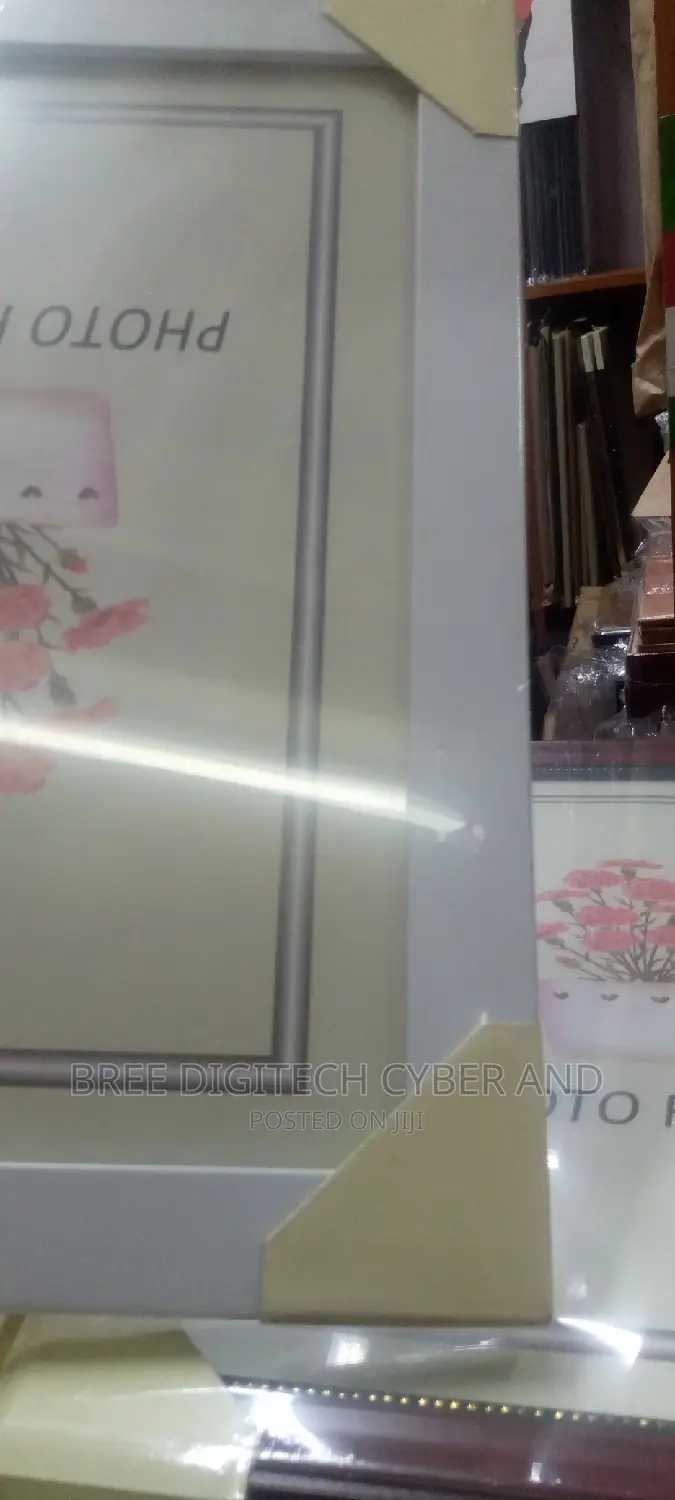 A4 Photo Framing