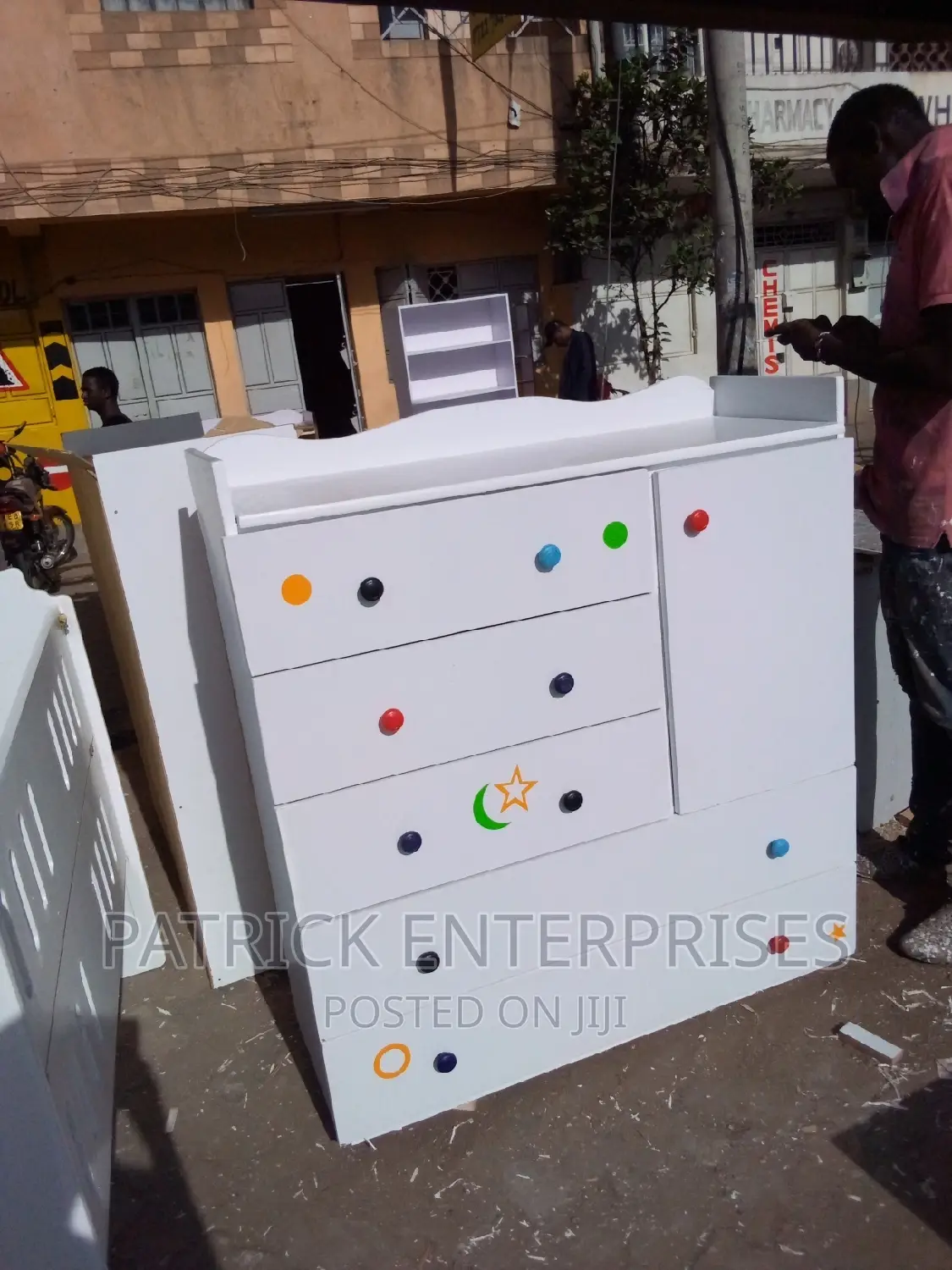 Morden MDF Baby Chest of Drawers 4 by 4 Fitts