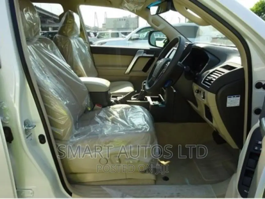New Toyota Land Cruiser Prado 2023 Pearl