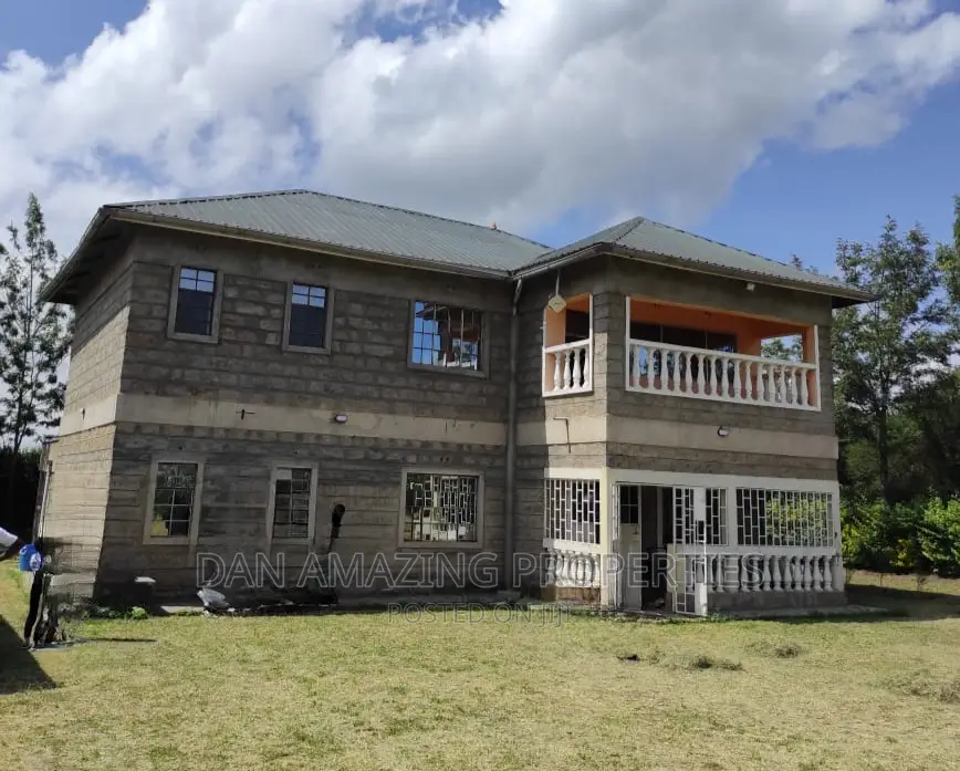 4bdrm Maisonette in Rangau On 1/2 Acre, Ongata Rongai for sale