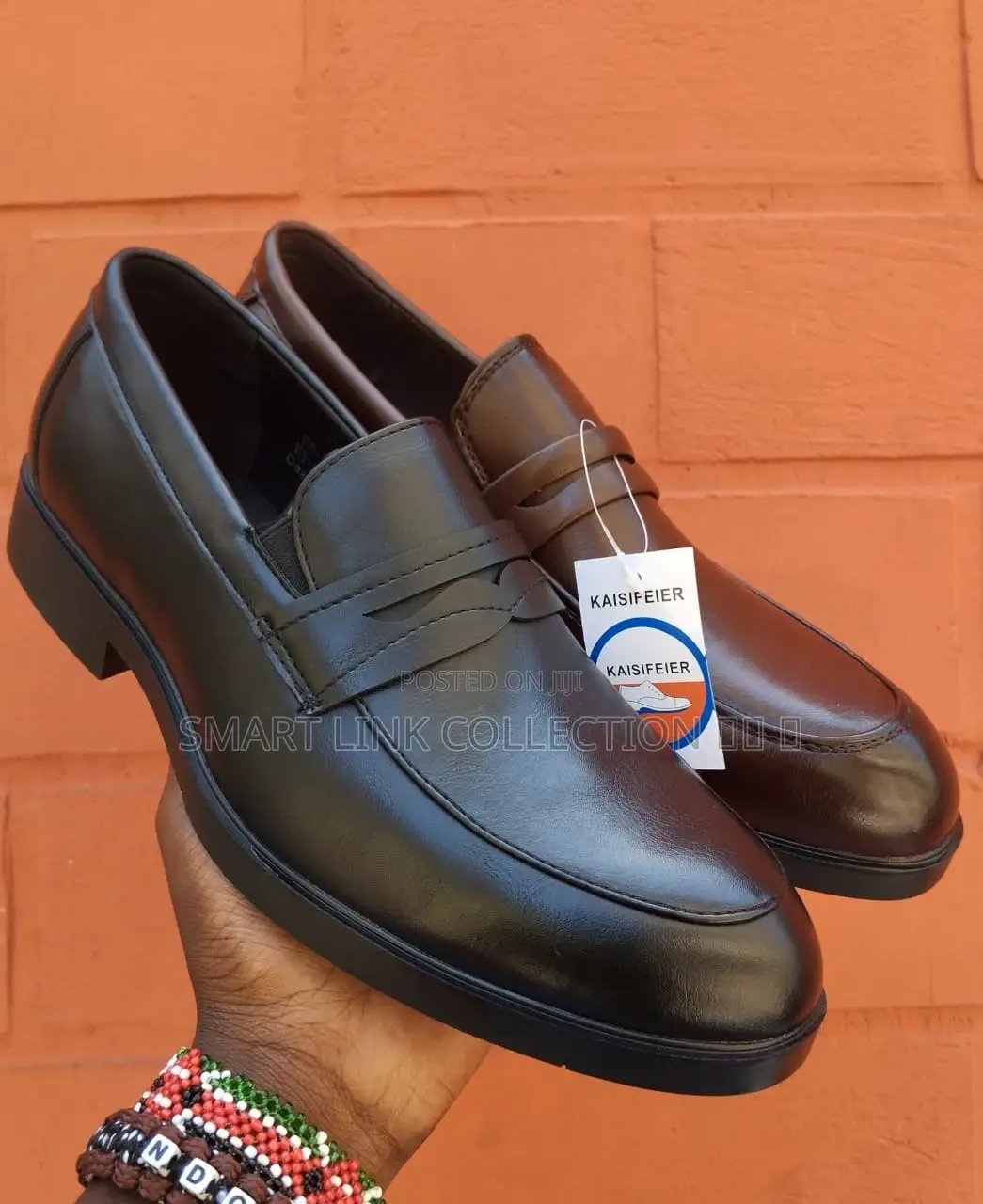 Quality Laceless Officials
