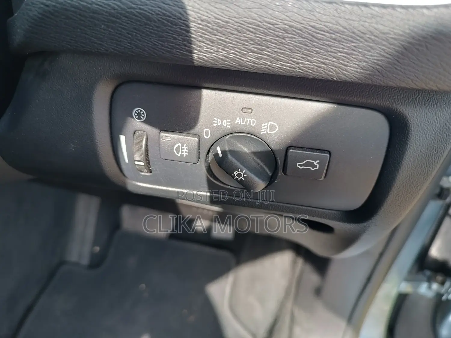 Volvo V40 2016 Gray