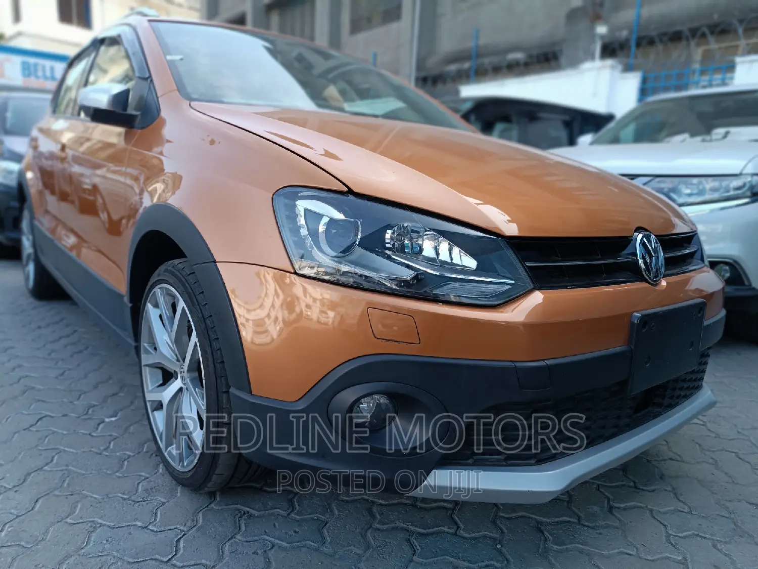 Volkswagen Polo 2016 Brown