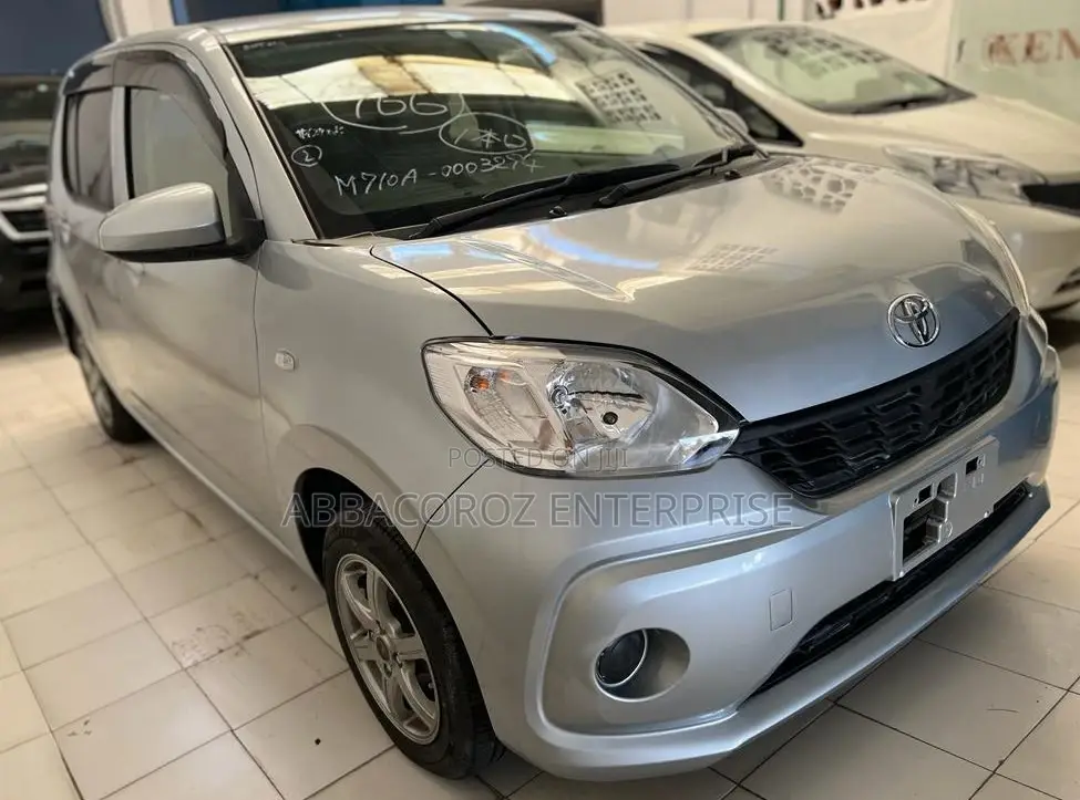 Toyota Passo 1.3 FWD 2016 Gray