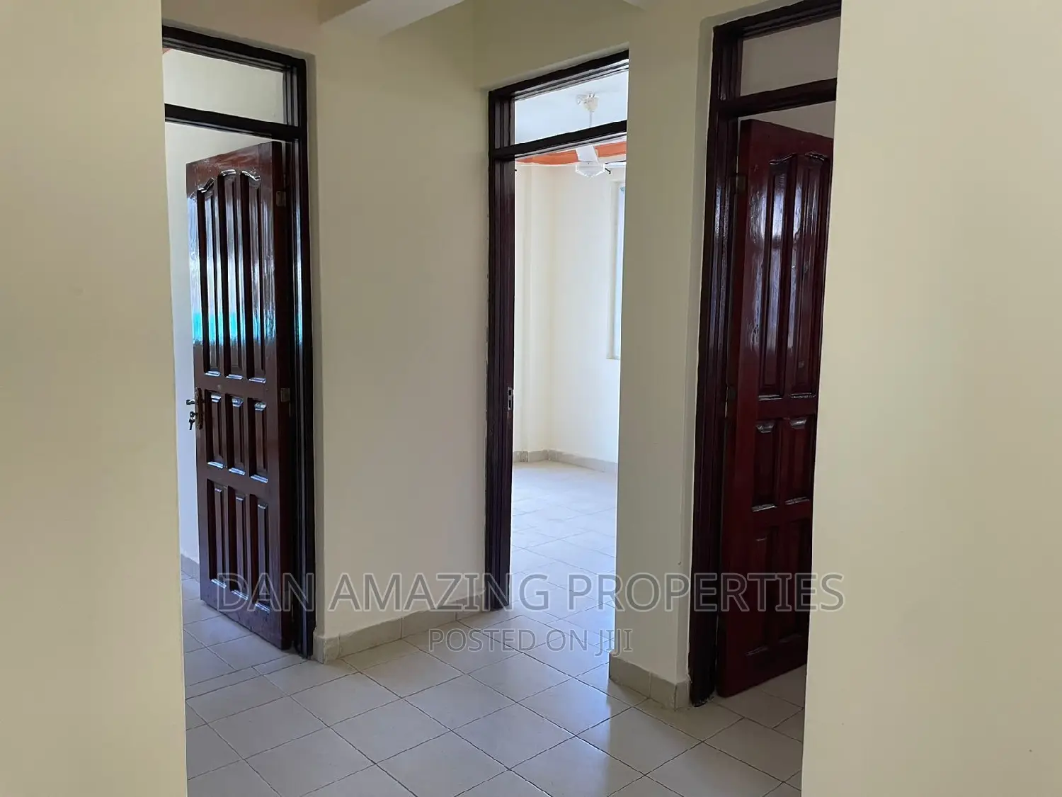 3bdrm Apartment in Msa With Swimming, Mtwapa for sale