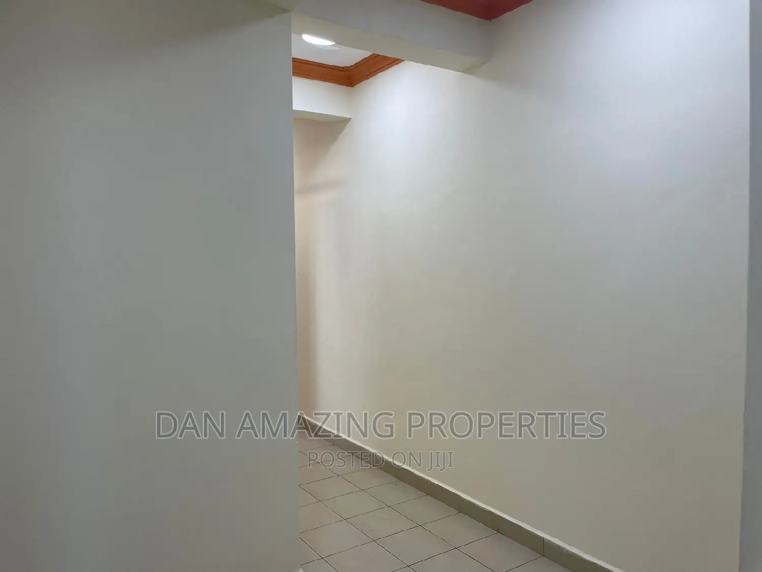 3bdrm Apartment in Msa With Swimming, Mtwapa for sale
