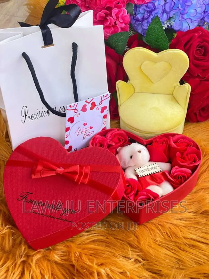 Mustard Sofa Mini Jewellery Organizer Gift Set
