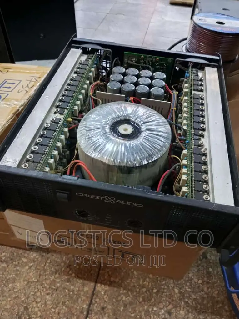 Crest Audio Ca28 Ex UK Professional Power Amplifier
