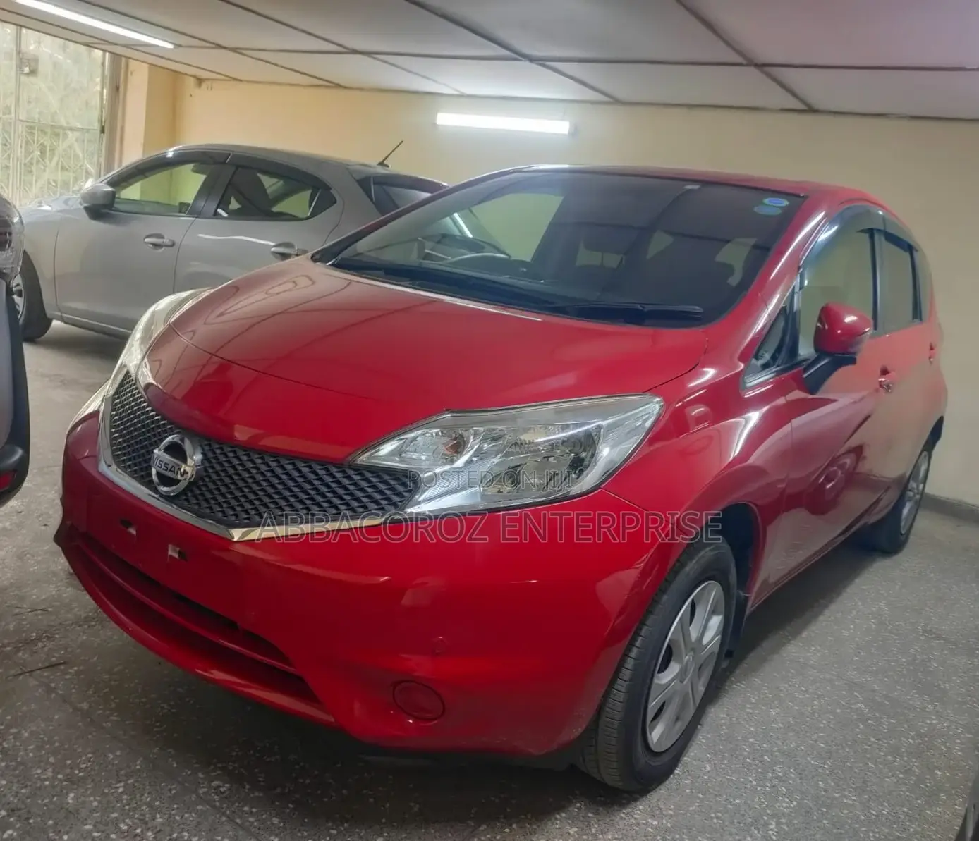 Nissan Note 2016 Red