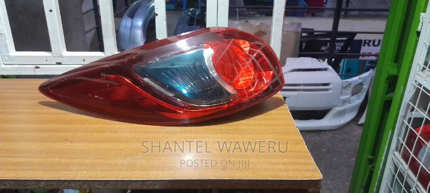 Cx_5 Taillight 2013