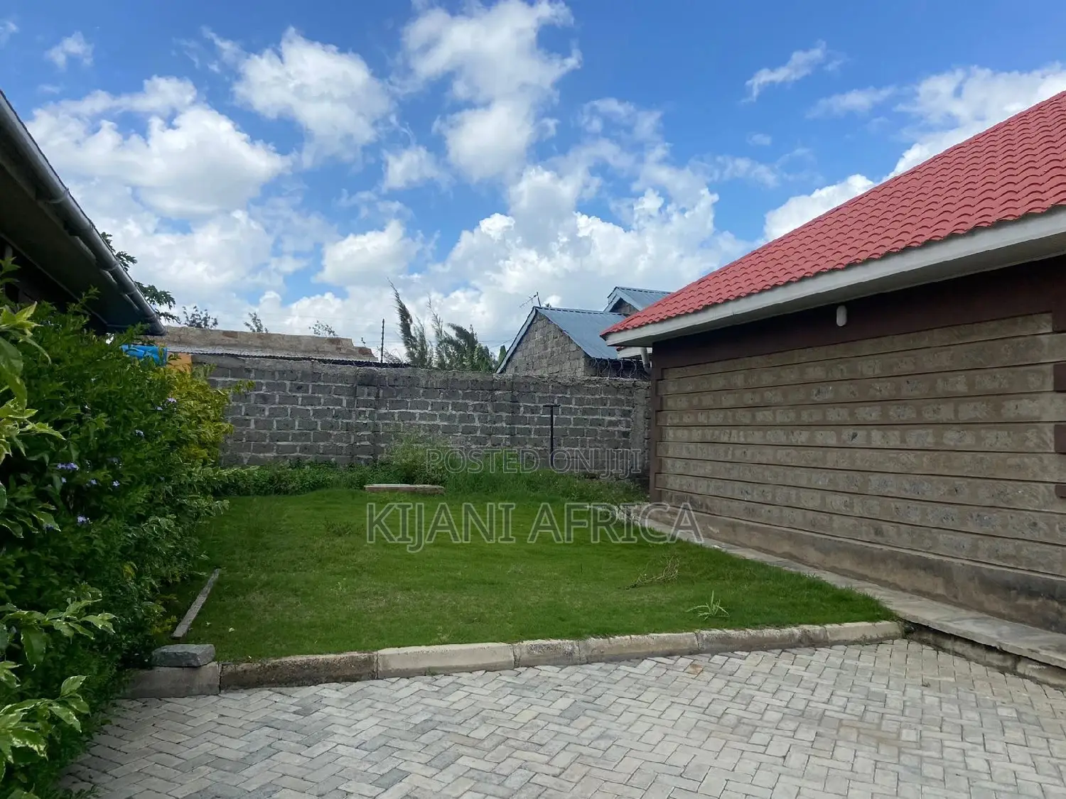 3bdrm Bungalow in Kamulu for rent
