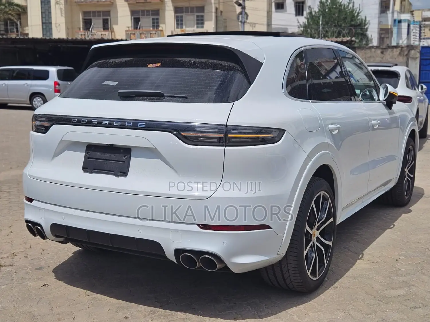 Porsche Cayenne 2019 White