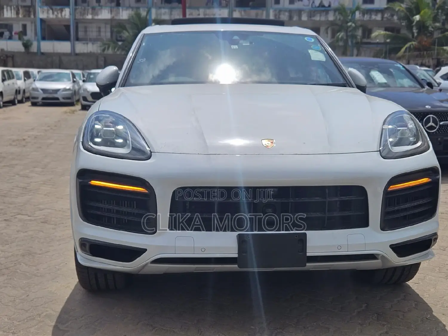 Porsche Cayenne 2019 White