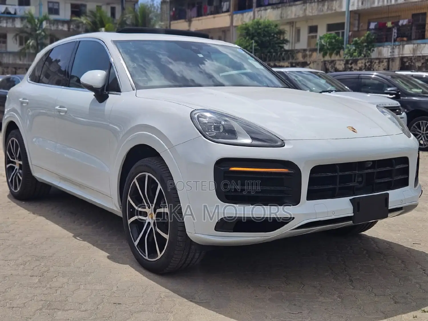 Porsche Cayenne 2019 White