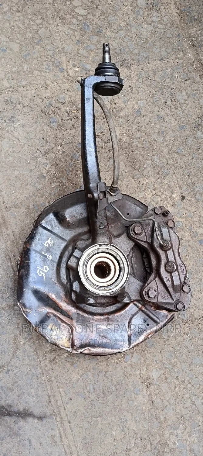 Prado J95,J120, Vigo 4wd,Fortuner,Surf; Complete Front Hubs.