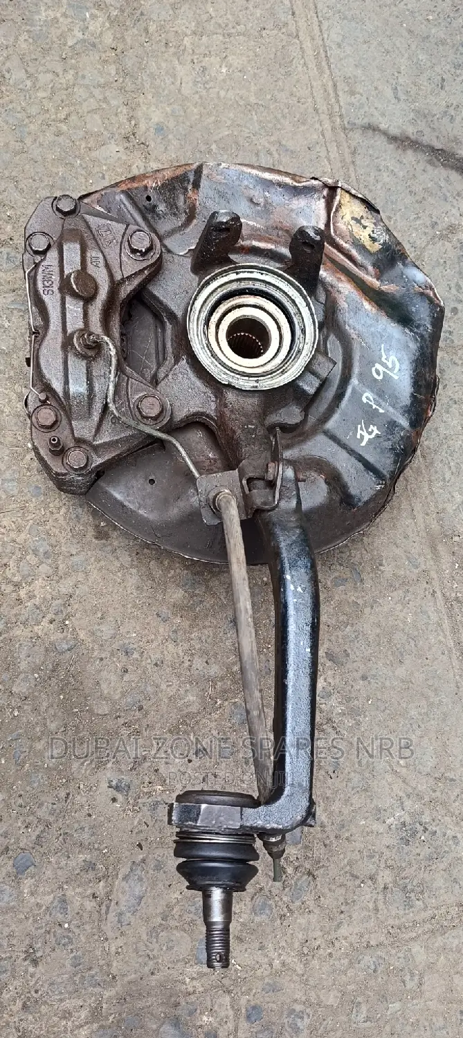 Prado J95,J120, Vigo 4wd,Fortuner,Surf; Complete Front Hubs.