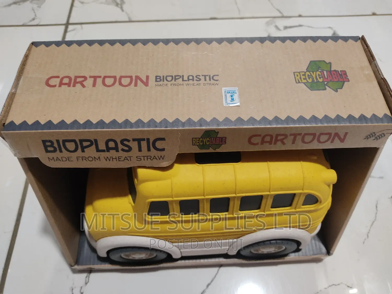 Cartoon Bioplastic Bus Made From Wheat Straw for Child Play