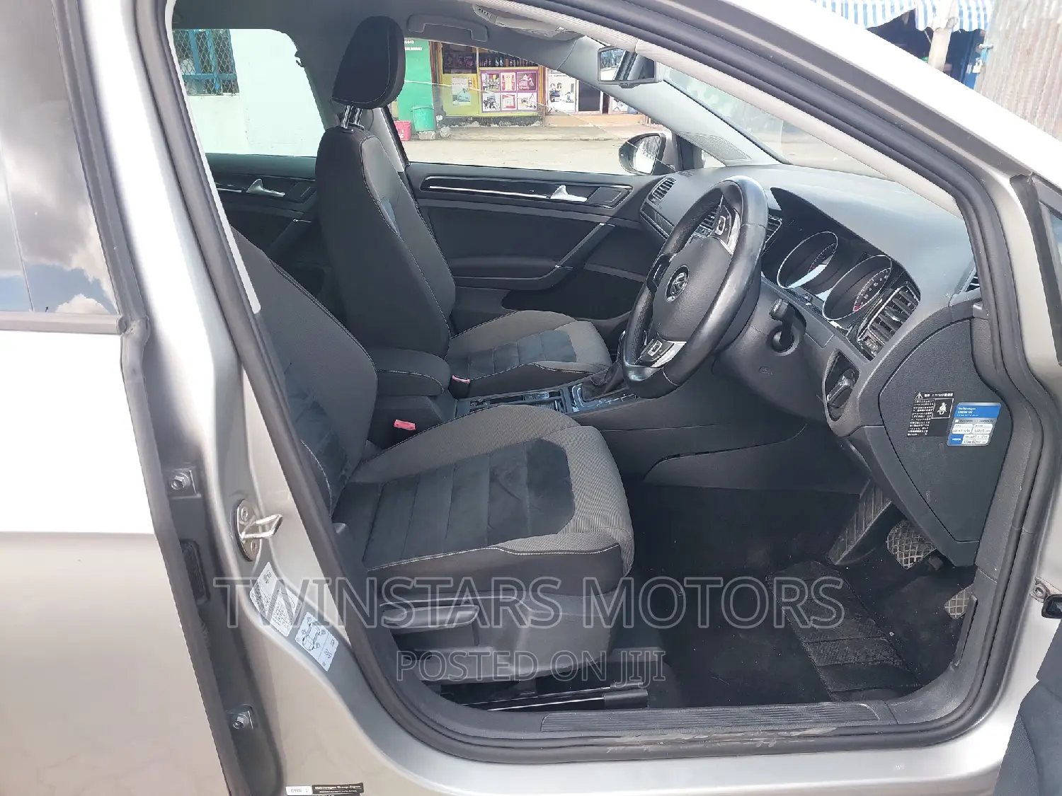 Volkswagen Golf TSI S 4-Door FWD 2017 Gray
