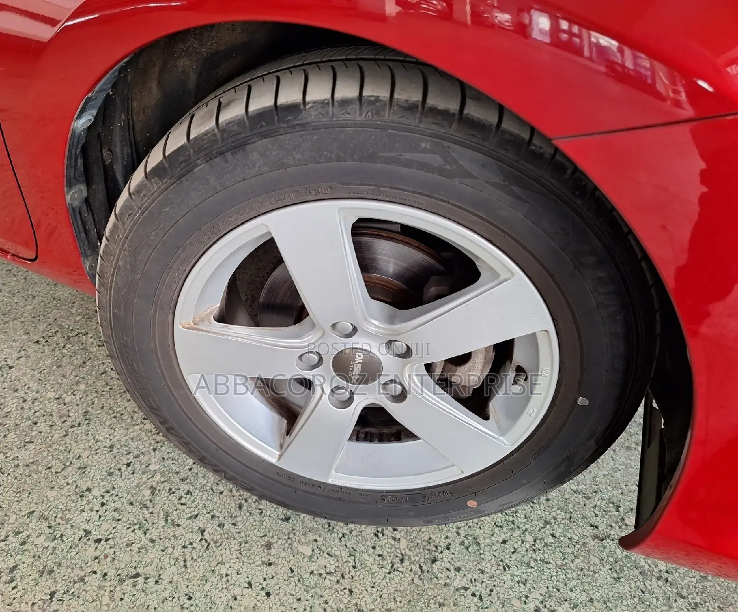 Toyota Auris 2017 Red