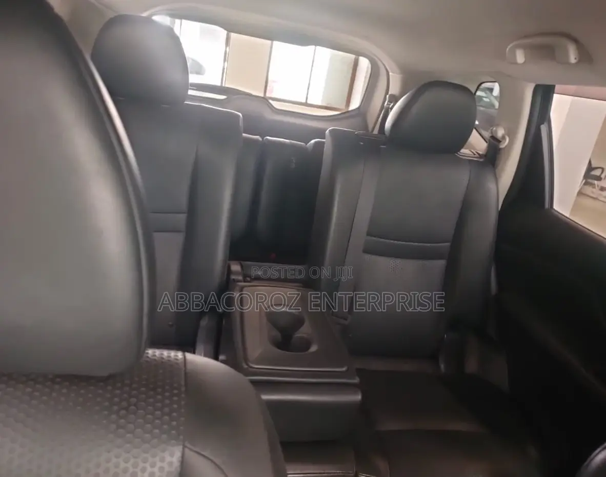 Nissan X-Trail 2.0 Petrol FWD 2016 Green
