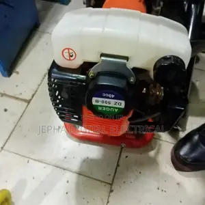 Earth Auger With Bits