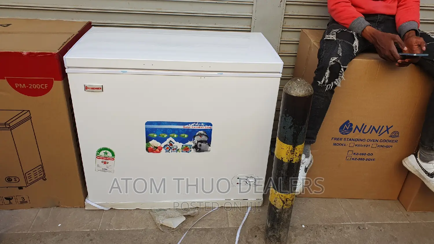 200lt Premier Chest White Freezer/ Premier Chest Freezer 5