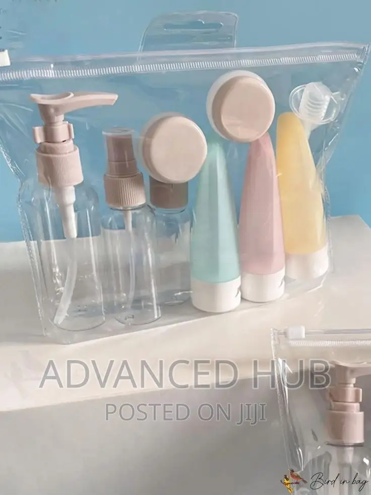 *Cosmetics 11pc Storage Travel Set