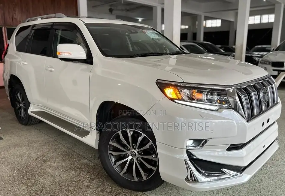Toyota Land Cruiser Prado 2.7 2018 White