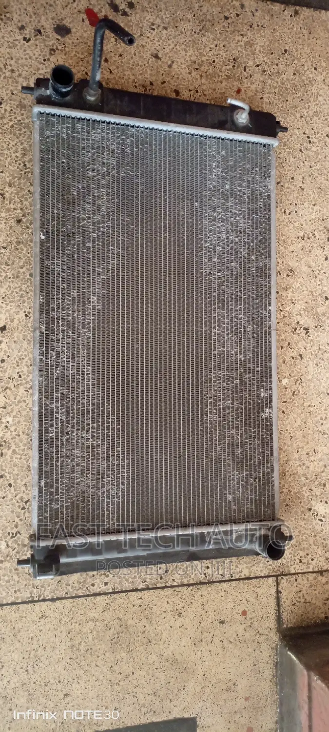 Nissan Teana Radiator