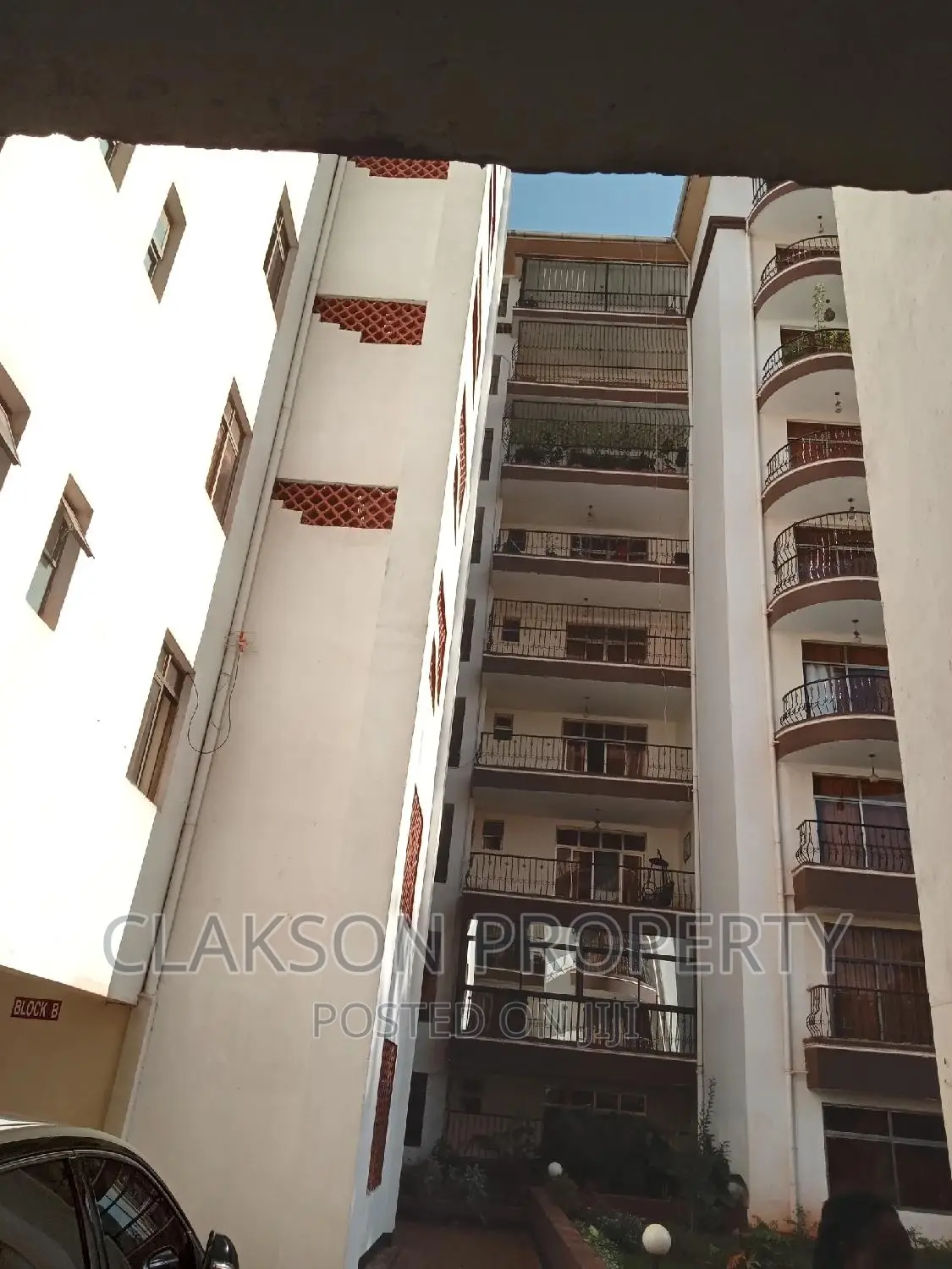 3bdrm Apartment in Lavington for sale
