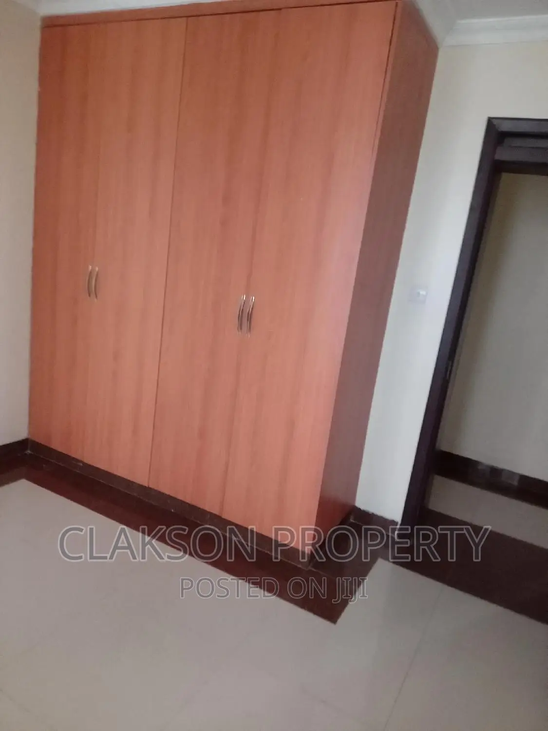 3bdrm Apartment in Lavington for sale
