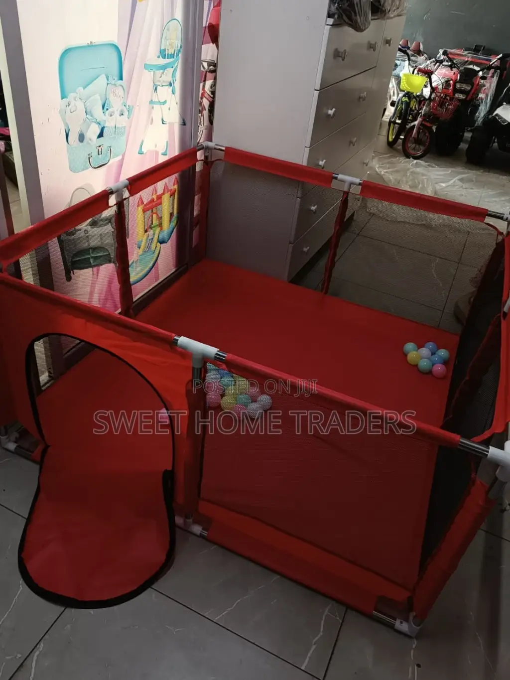 Kids Baby Safety Fence Play Pen With 30 Balls 