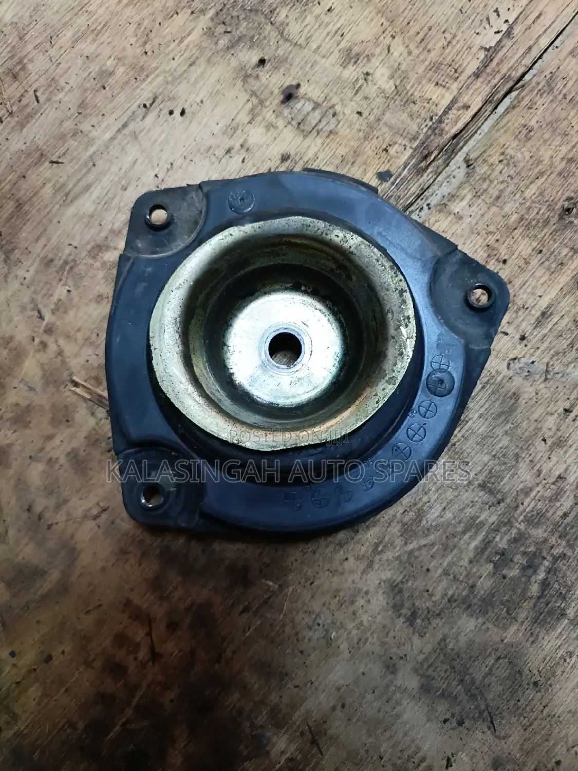 Shock Mount Nissan Tiida And. Note