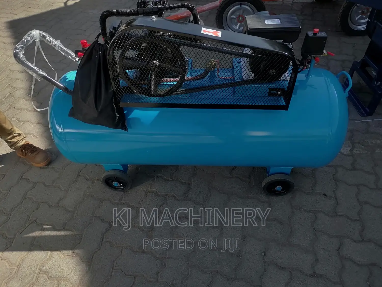 300l Capacity Air Compressor Electric Powered DIVO ITALIAN