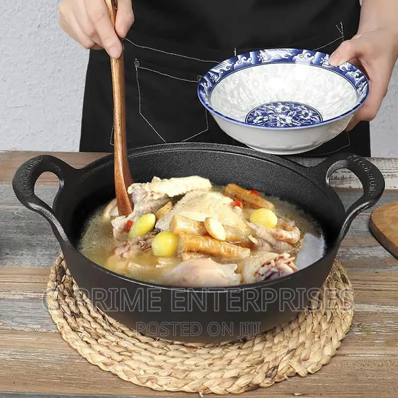 Cast Iron Wok Pan