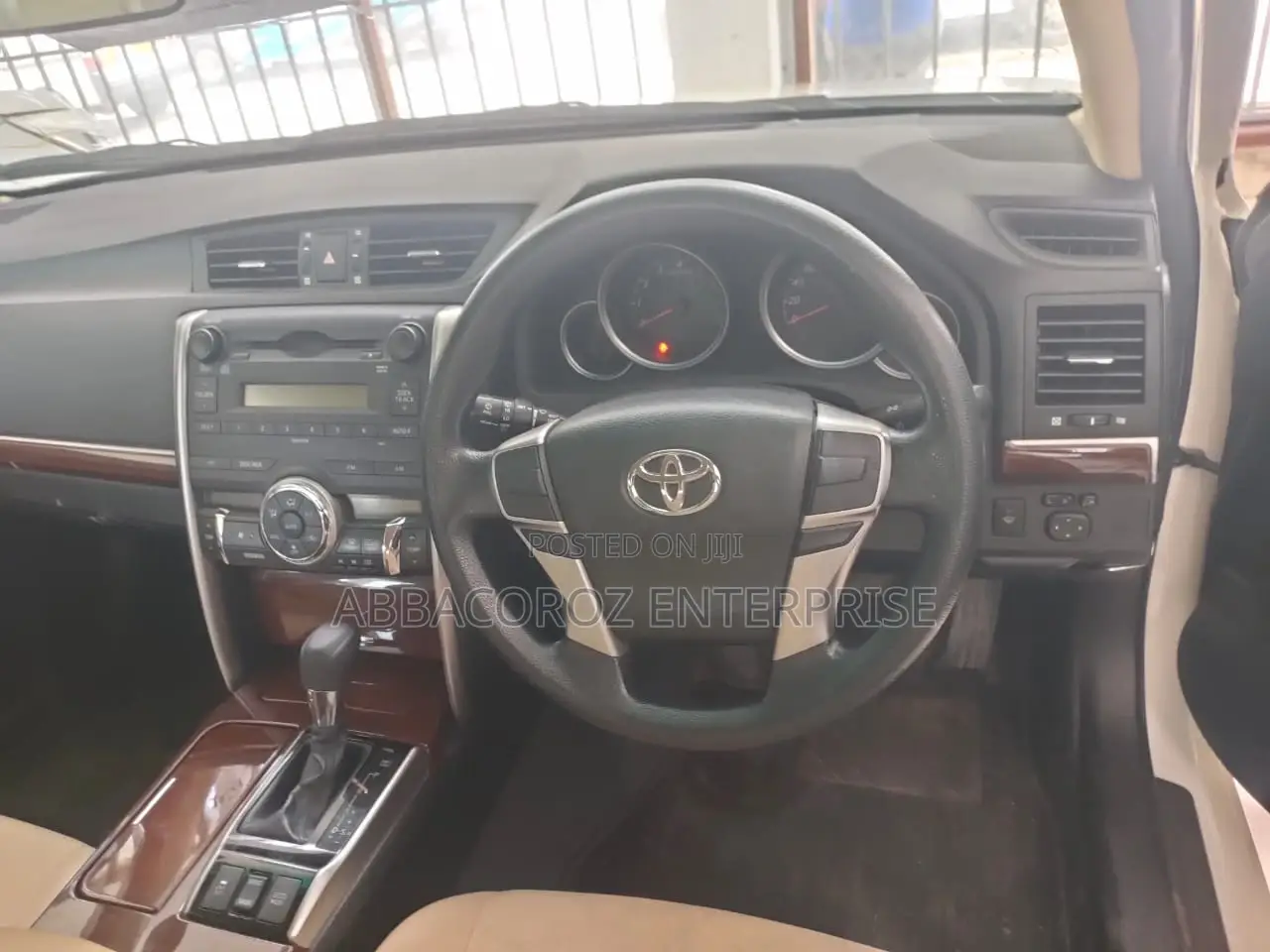 Toyota Mark X 2.5 AWD 2016 Off white