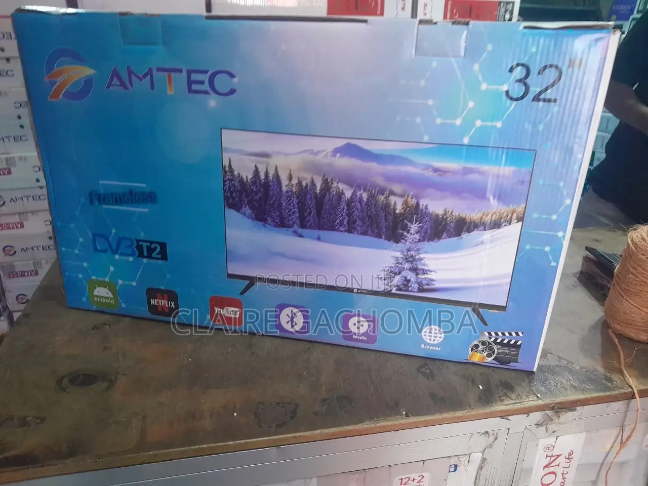 Television Amtec 32 Inches Smart Android Flameless Tv