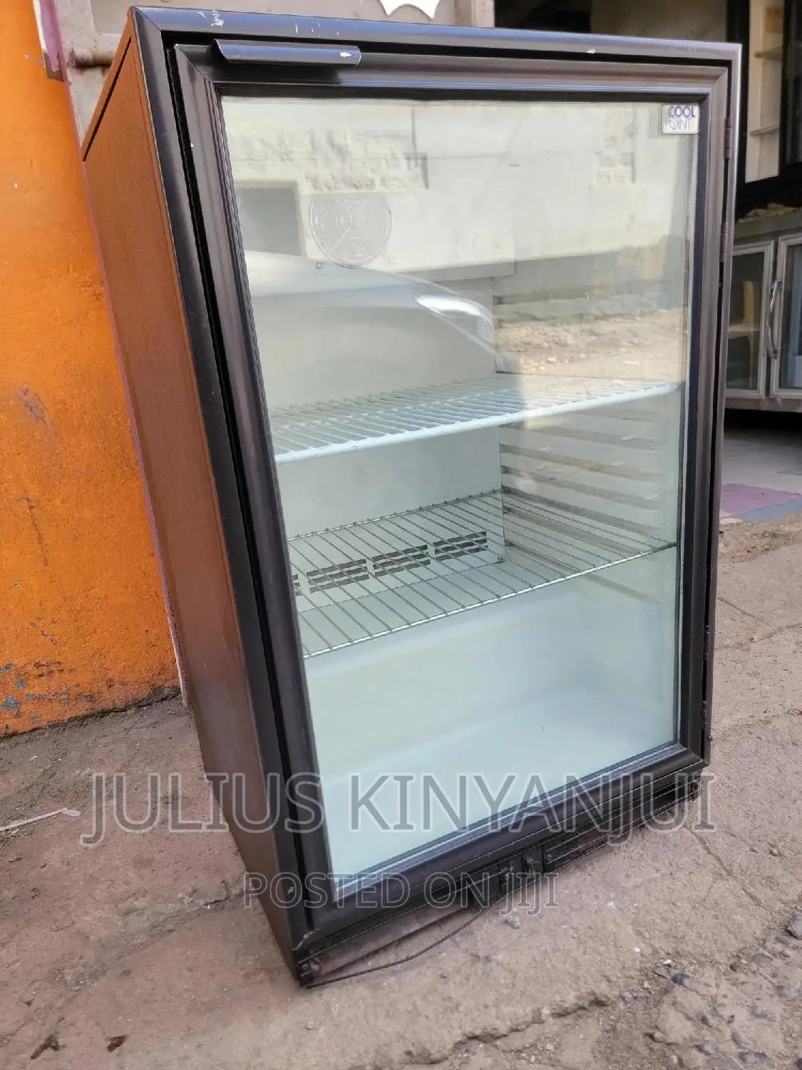 Display Fridge 150l