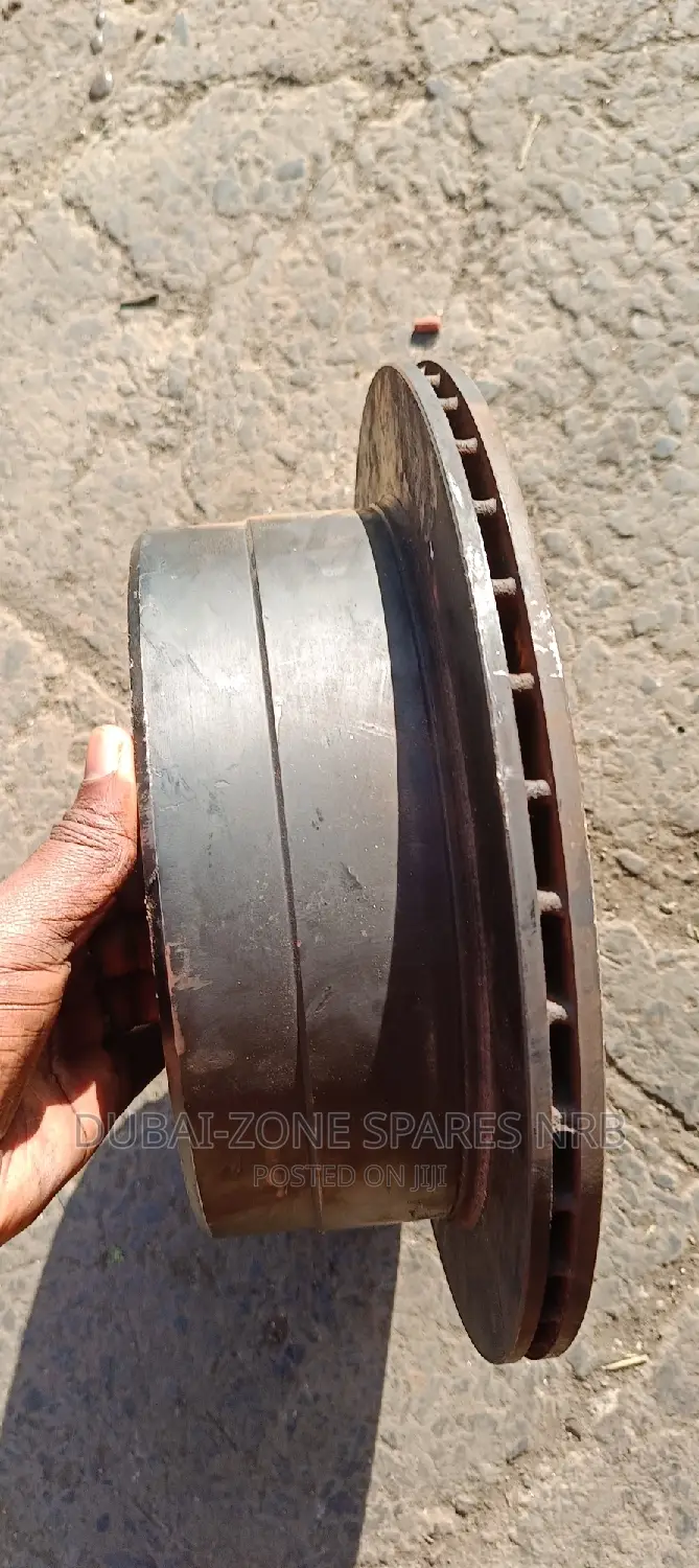 Landcruiser J79,Vx 100,200-Series Rear Brake Disks Available