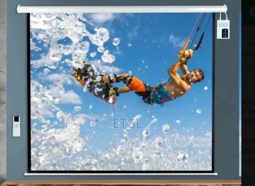 ELECTRIC PROJECTOR SCREEN 180cm *180cm (70 X 70 Inches)