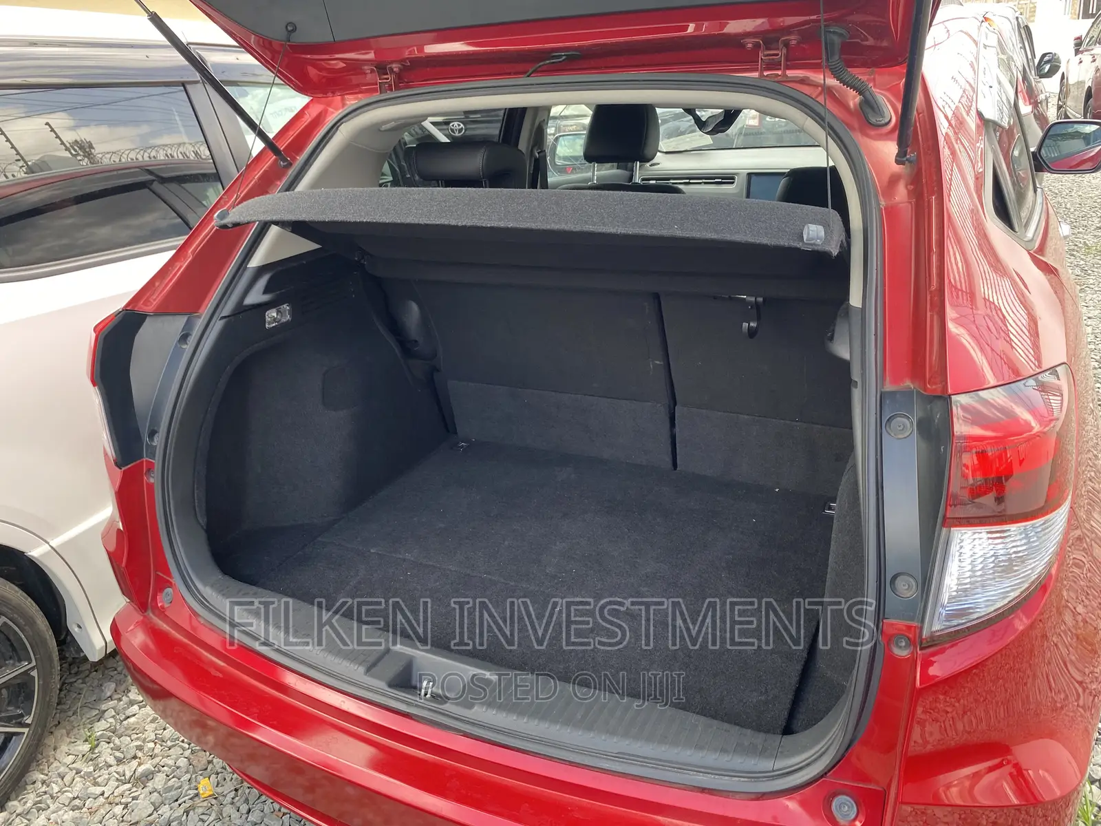 Honda Vezel 1.5 Hybrid 2WD 2017 Burgundy