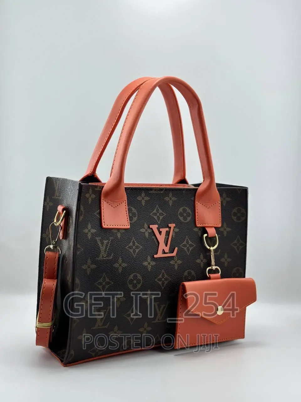 2in1 LV Handbag
All Colours Fully RESTOCKED Except Red
