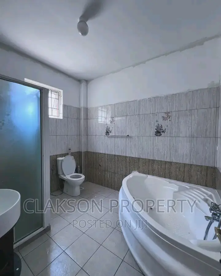 3bdrm Apartment in Kilimani for rent
