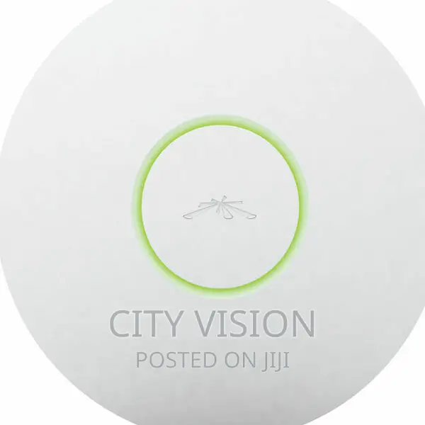 UAP-AC-LR Ubiquiti Unifi 802.Long Range Indoor 2.4/5ghz AP!!